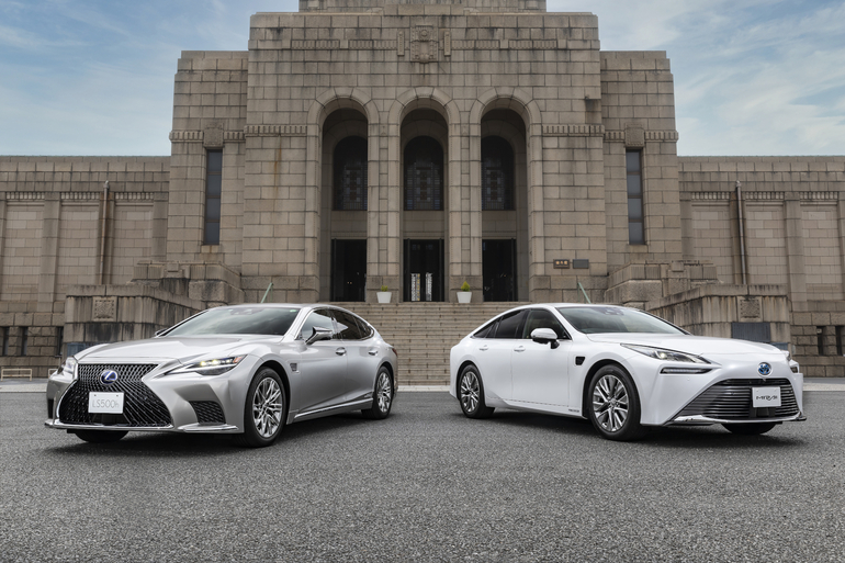 Advanced Drive für Toyota und Lexus