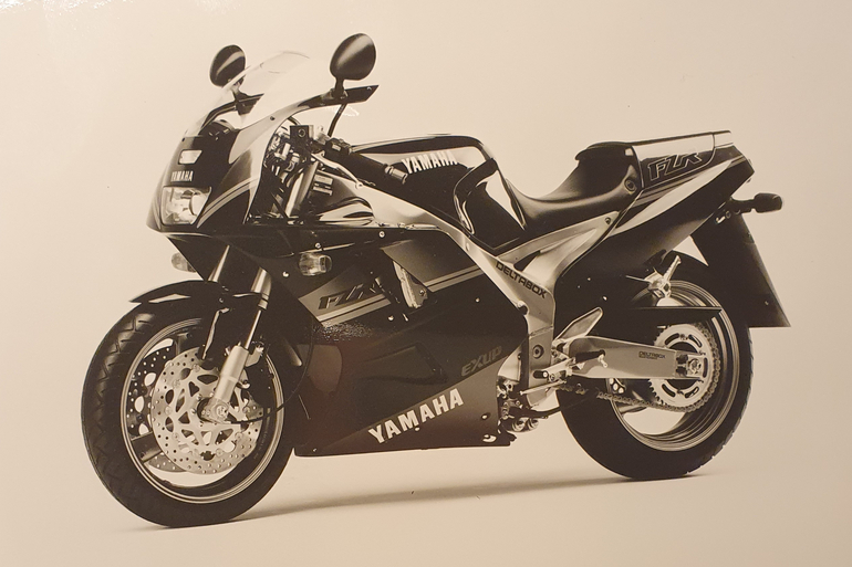 Die mid-Zeitreise: Fahrbericht Yamaha FZR 1000: Volkssport
