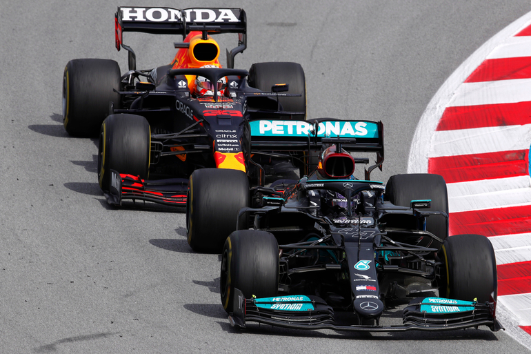 Max Verstappen und Lewis Hamilton: Verhärtete Fronten