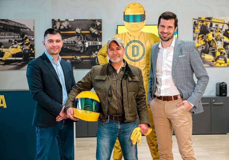 Cobra 11-Star Erdoğan Atalay und Driverama gemeinsam auf der Suche nach dem besten Preis