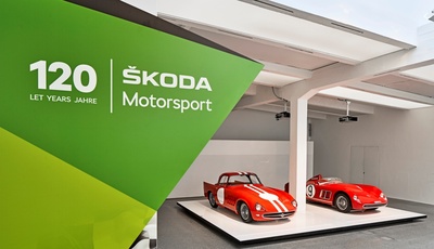 Skoda feiert 120 Jahre Motorsport mit Replik des Skoda 1100 OHC Coupe