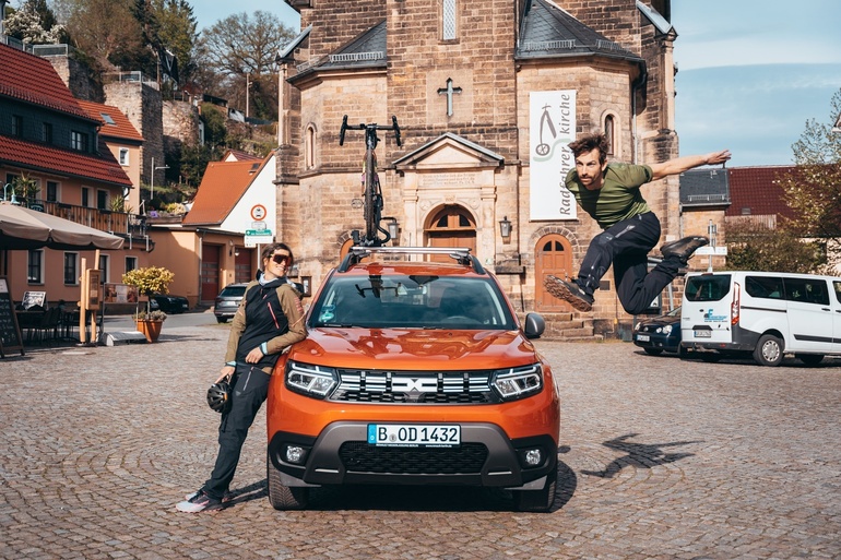 Dacia Outdoor-Challenge mit Benni Grams und Steffi Marth