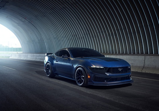 Ford lässt in Goodwood die Mustangs los