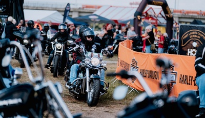 Harley-Davidson: Gute Partystimmung in Dresden