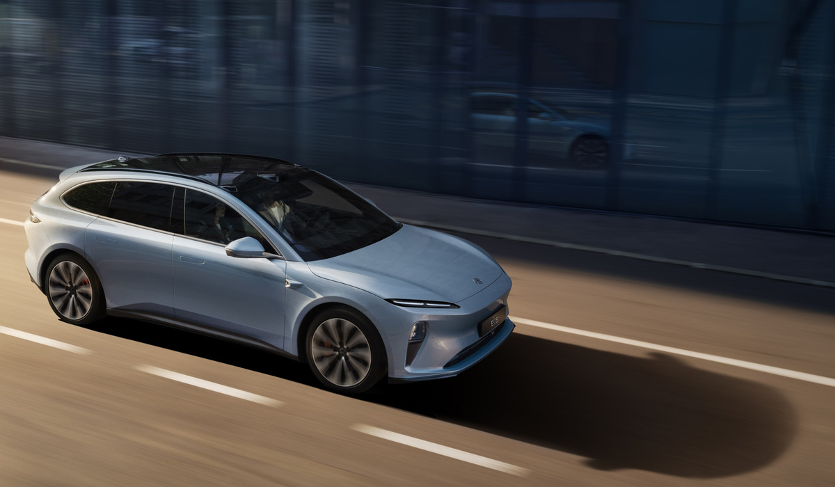 mid Groß-Gerau - Der Nio ET5 Touring ist bereits in der Basis nahezu voll ausgestattet und ab 47.500 Euro (zzgl. Batteriemiete