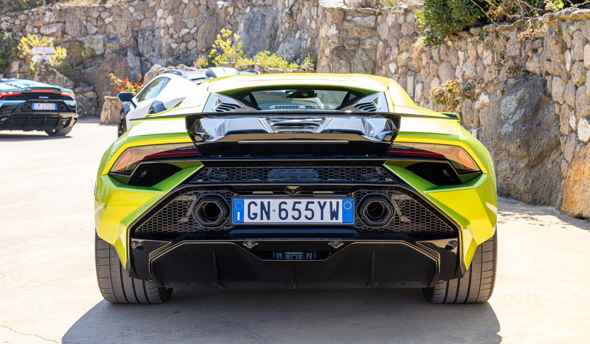 mid Olbia - Kleinerer Flügel als der STO und Lamborghini typischer Klang. Mike Neumann / mid