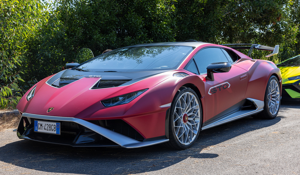 mid Olbia - Der brutalste der Huracan Familie, der STO - ein Tracktool mit Straßenzulassung. Mike Neumann / mid