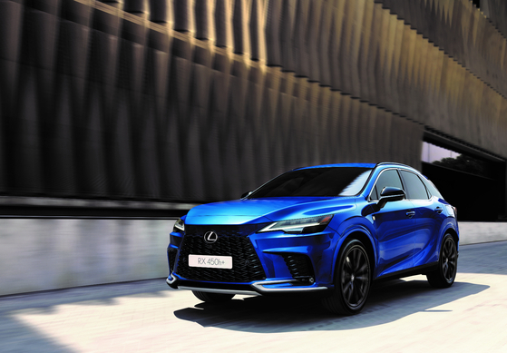 Lexus RX im Sportdress