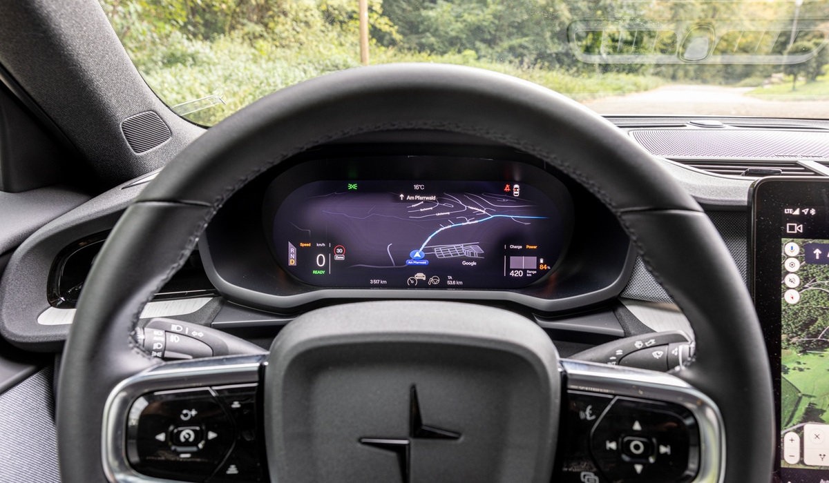 mid Groß-Gerau - Das Fahrerdisplay misst 12,3 Zoll und kann Navigationsdaten anzeigen, ein Head-up-Display gibt es nicht. Mike Neumann / mid