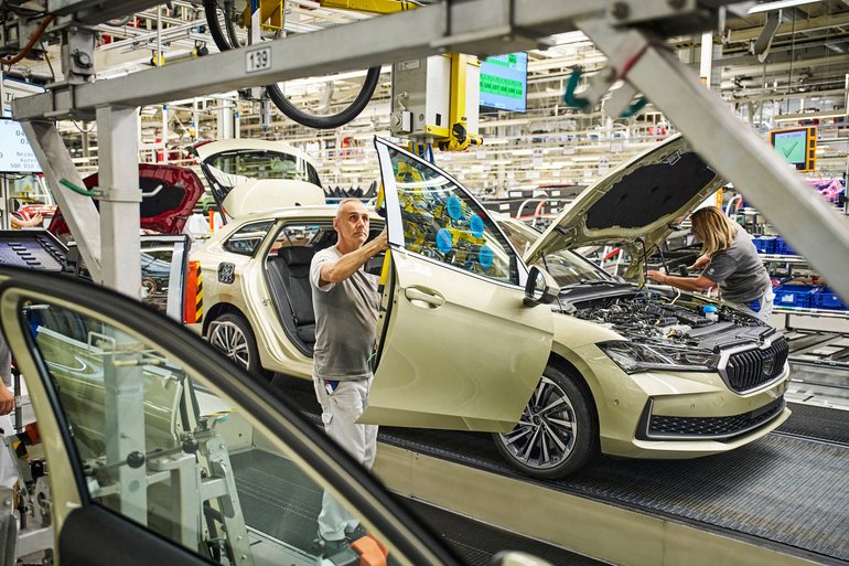 Neuer Skoda Superb geht in Produktion