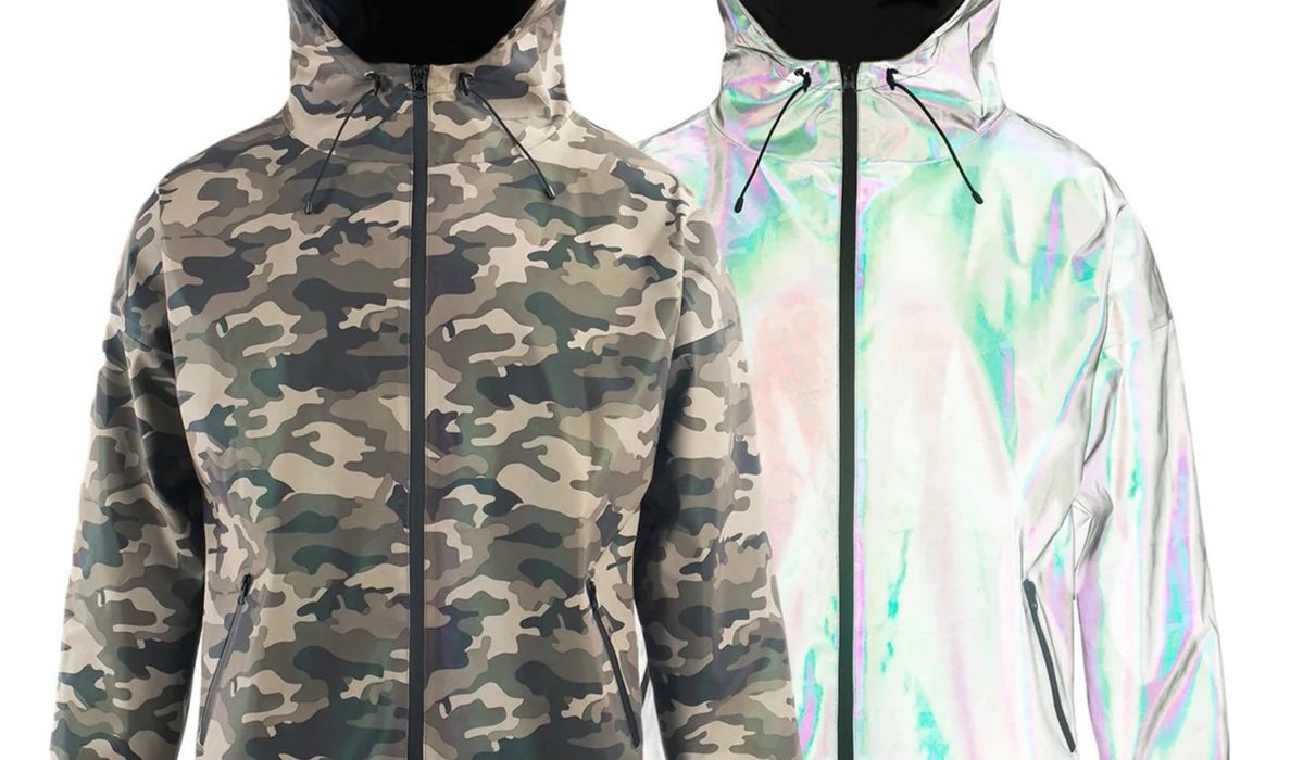 Trifft im Dunkeln Licht auf den Parka, strahlt er vollflächig in irisierendem Silbergrau Foto: Reflektorheld