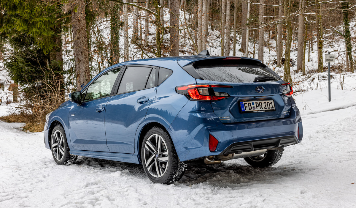 mid München - Optional kann eine Anhängerkupplung im Zubehör erworben werden, 1.270 kg dürfen dann gezogen werden. Mike Neumann / mid