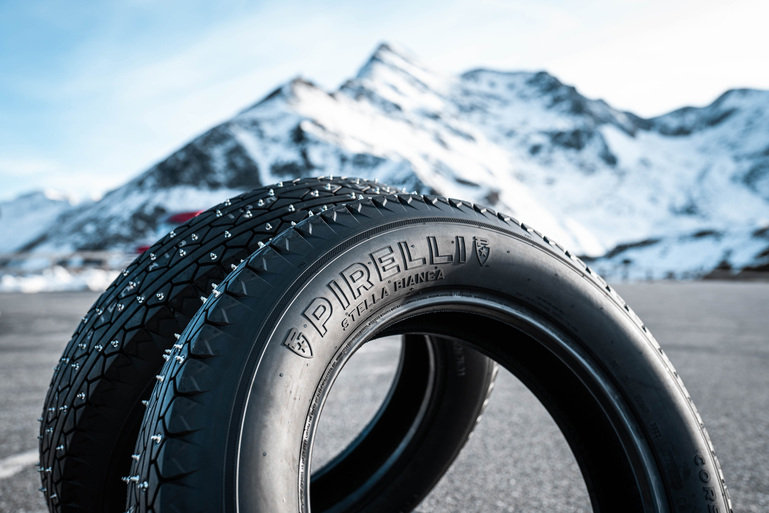 Porsche-Ikonen fahren auf Pirelli Reifen