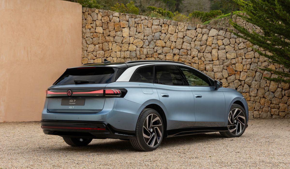 mid Groß-Gerau - Der ID.7 Tourer bietet Platz für fünf Personen mit bis zu 605 Litern Gepäck. Zu zweit an Bord steigt das Ladevolumen auf bis zu 1.714 Liter. Volkswagen
