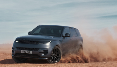 Die dunkle Seite des Range Rover Sport