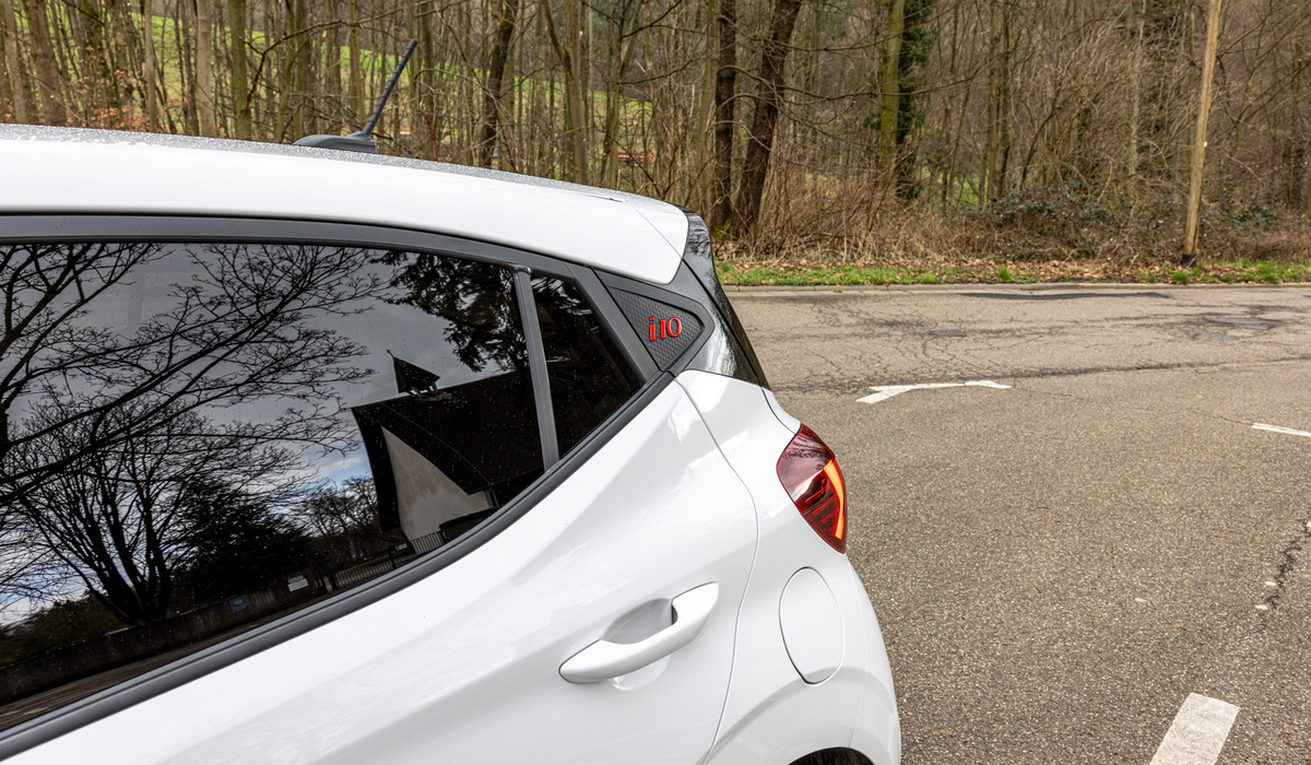 mid Groß-Gerau - Kleine rote Farbakzente stehen dem i10 gut. Mike Neumann / mid