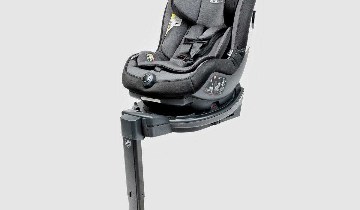 mid Groß-Gerau - Der Kindersitz Peg Perego Viaggo Twist auf der Isofix-Basis mit Stützfuß. ADAC e.V. / Ralph Wagner
