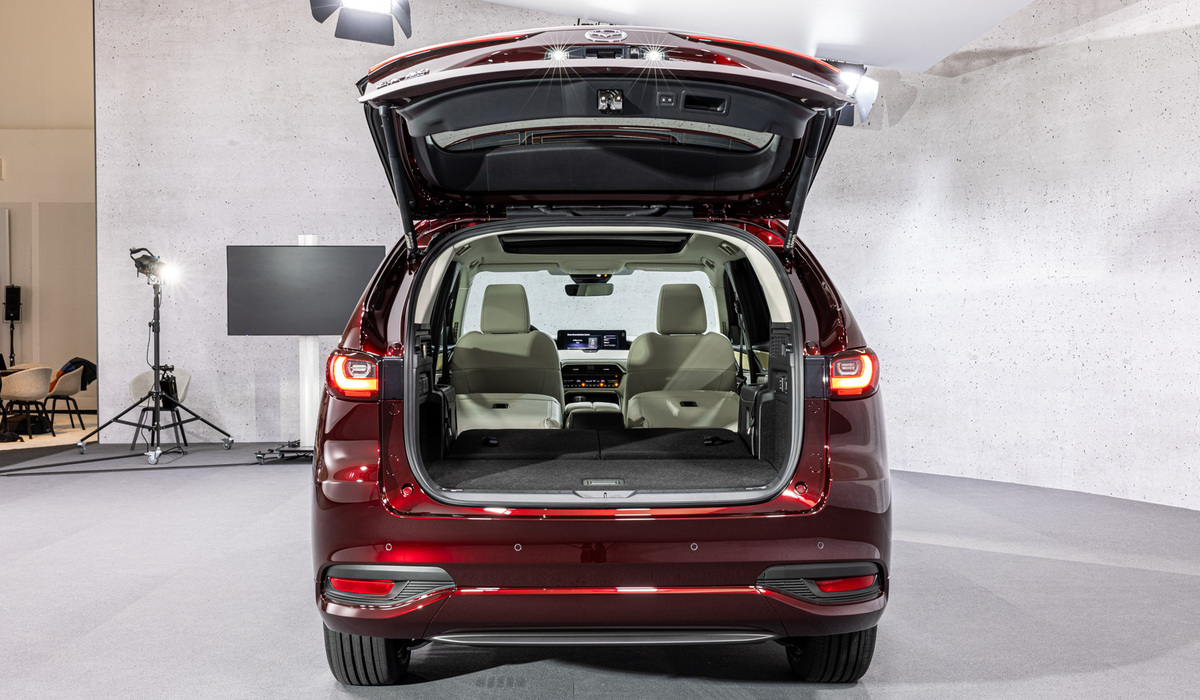 mid Oberursel - Maximal lassen sich 1.971 Liter und 724 kg zuladen. Mike Neumann / mid