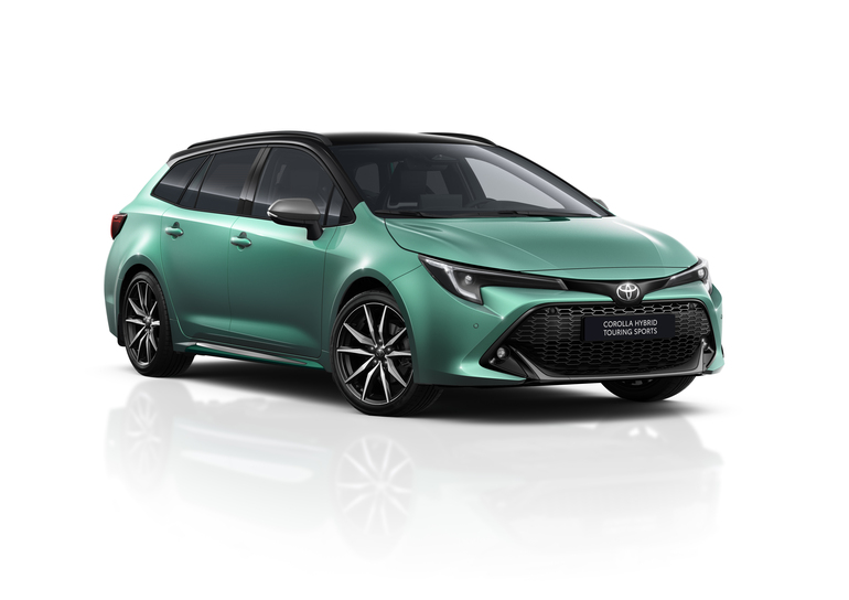 Toyota Corolla  - Wasser reinigt Innenraumluft 