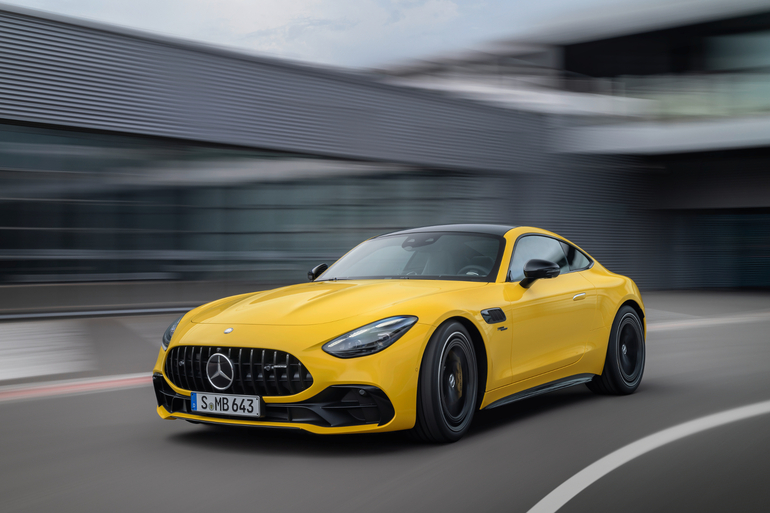 Neues Mercedes-AMG GT 43 Coupe rollt an