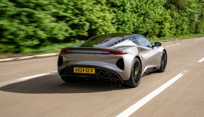 Lotus Emira First Edition ab 94.495 Euro