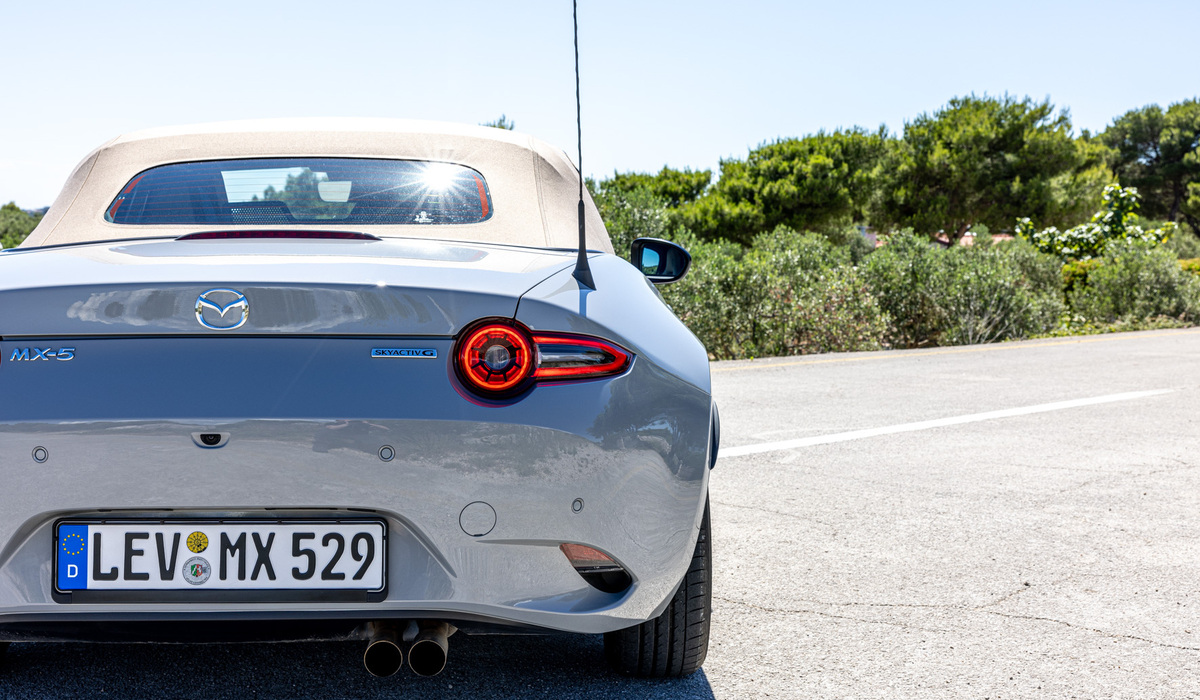 mid Zagreb - Die Abgasanlage sorgt für den kernigen Sound des 1,5 Liter Saugers. Mike Neumann / mid