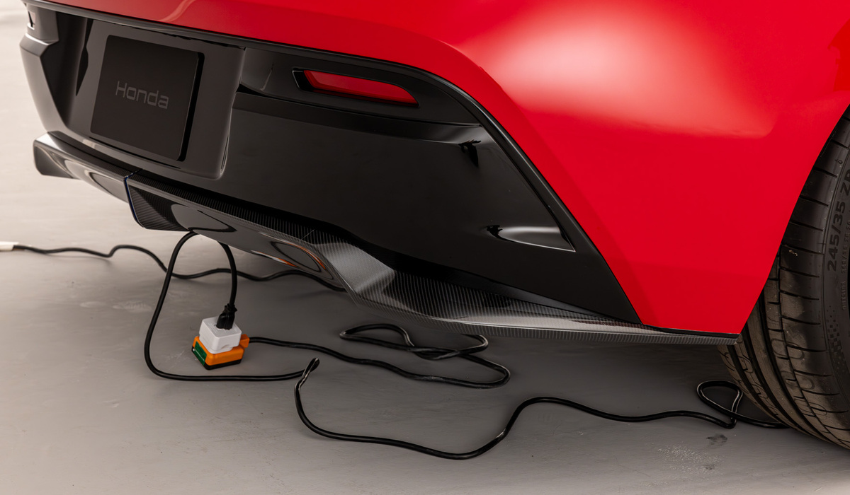 mid London - Auch der Heckdiffusor ist in Carbonoptik. Mike Neumann / mid