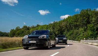 Neuer Porsche Cayenne mit Antriebsdreiklang