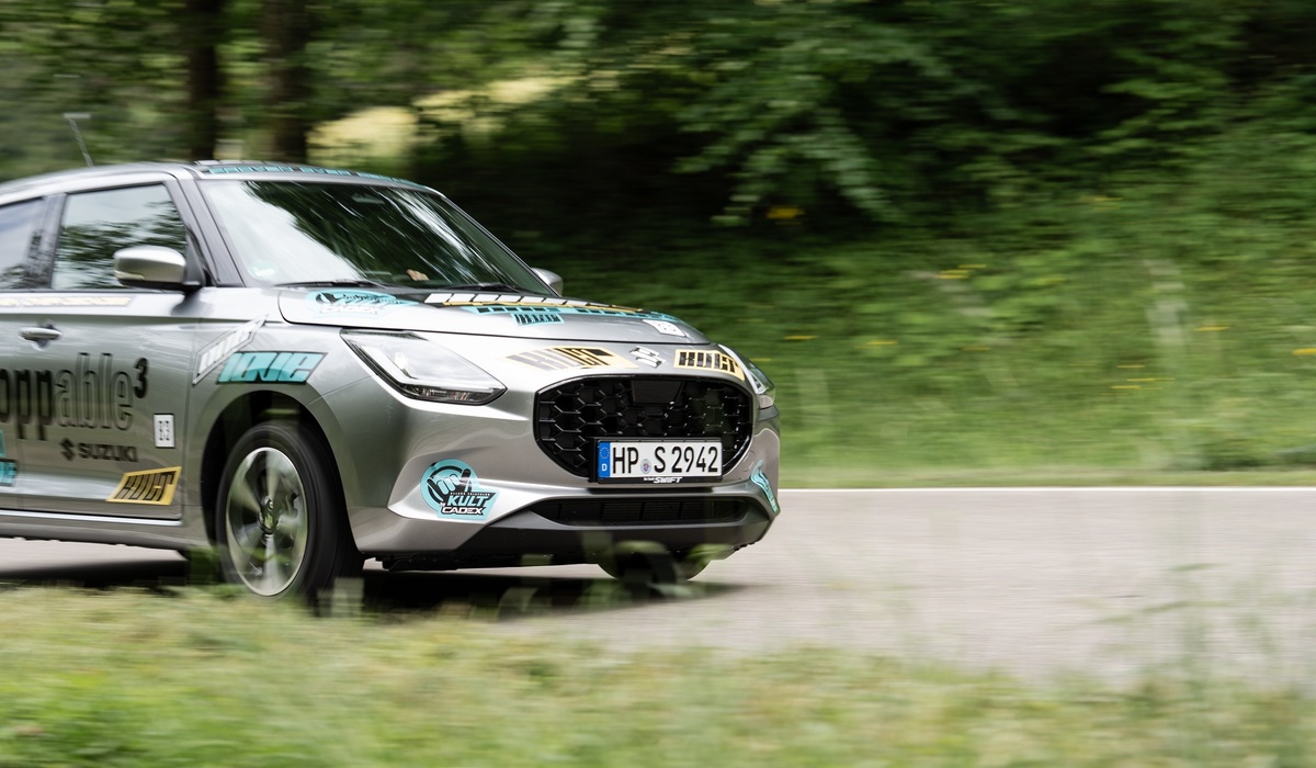 mid Groß-Gerau - Auch Suzuki steht durch die drei Produktbereiche Automobile, Motorrad und Marine für die drei Distanzen eines Triathlon. Suzuki