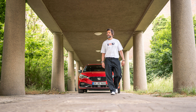 Tom Beck im Seat Leon Sportstourer FR auf Musiktour