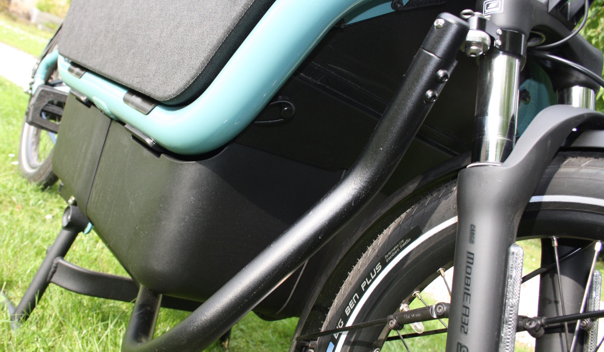 Eine lange Stange stellt die Verbindung zwischen Lenker und Vorderrad her Foto: SP-X/Mario Hommen