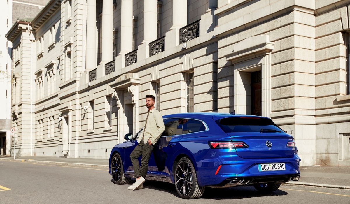 mid Groß-Gerau - Ebenfalls dabei ist Volkswagen-R Markenbotschafter Thore Schölermann. Volkswagen AG