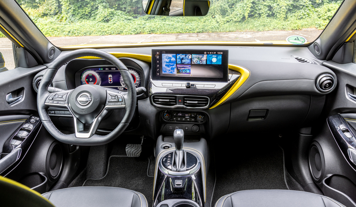 mid Groß-Gerau - Der Innenraum des Juke Facelifts kommt wesentlich moderner daher. Mike Neumann / mid