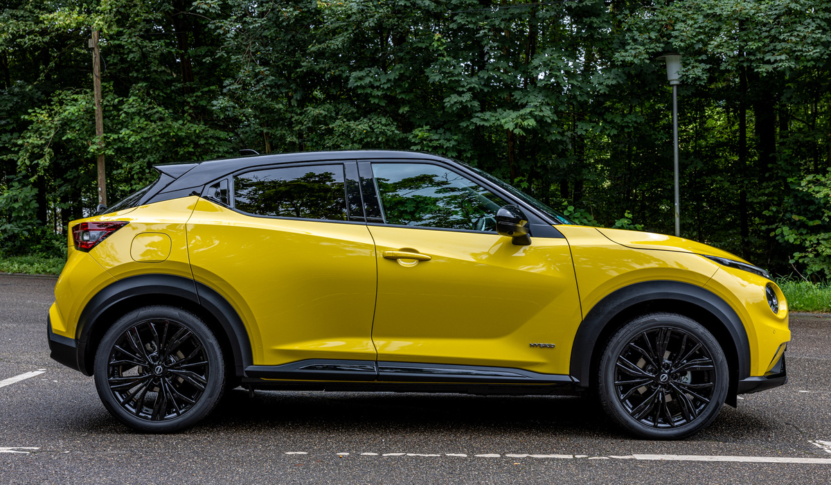 mid Groß-Gerau - Das kleine B-Segment SUV ist mit 4,210 Metern Länge recht kompakt und passt auch noch in kleinere Garagen. Eine vorhandene 360 Grad Parkassistenz ist hier ebenfalls hilfreich. Mike Neumann / mid