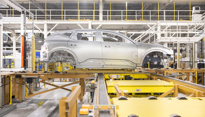 Polestar 3 rollt auf zwei Kontinenten vom Band