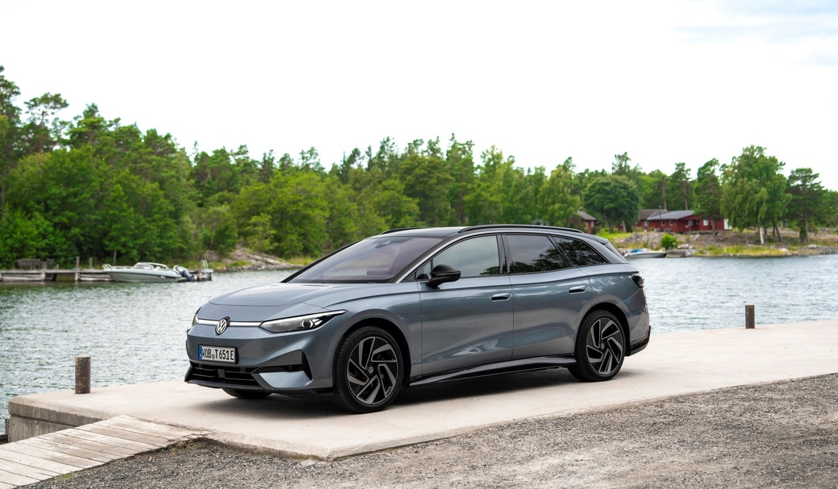 mid Groß-Gerau - Für den Tourer verspricht Volkswagen Reichweiten von bis zu 690 km. Volkswagen AG