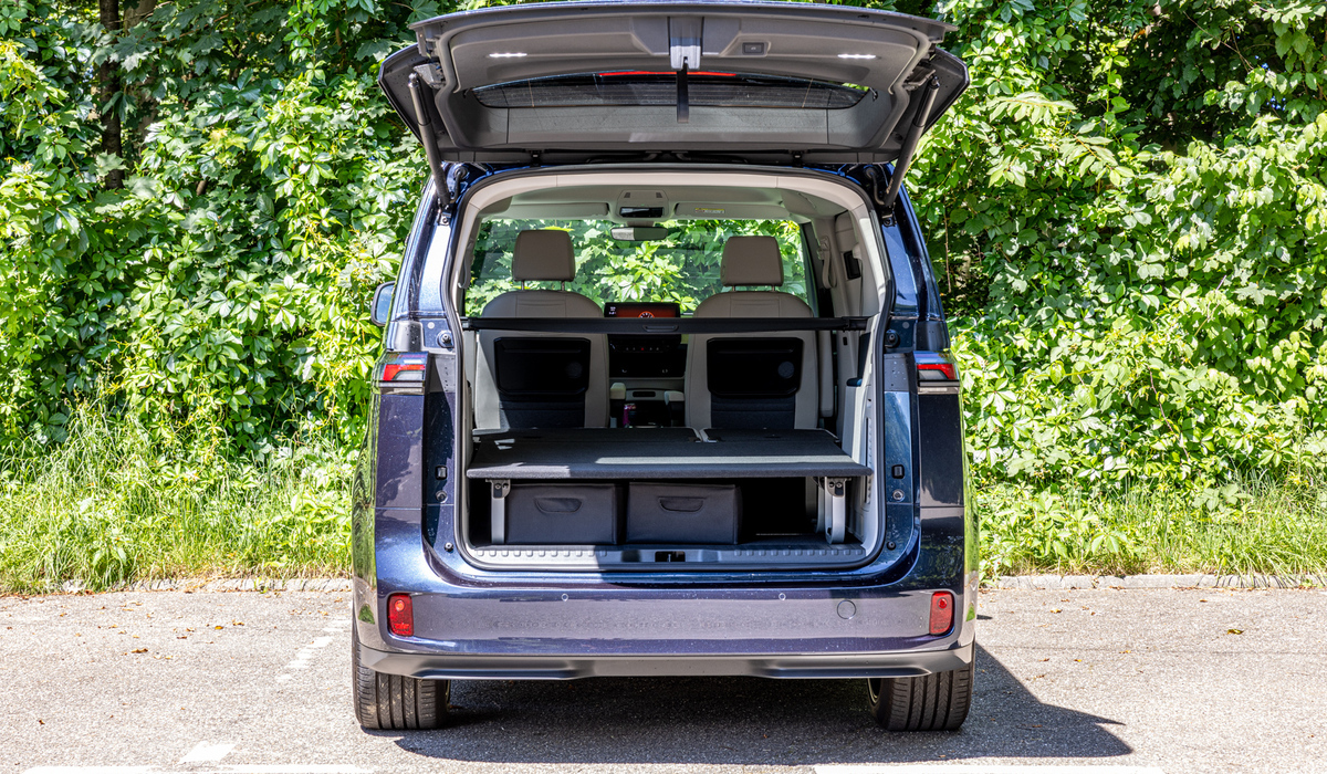 mid Groß-Gerau - Bis zu 1.581 Liter lassen sich im kurzen Radstand ID.Buzz verstauen. Mike Neumann / mid