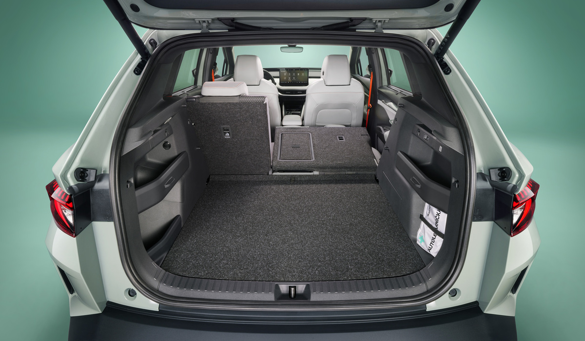 Praktisch: Der Elroq bietet einen niedrige Ladekante und schluckt bis zu 1.580 Liter Gepäck Foto: Skoda