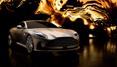 Aston Martin DB12 in der Goldfinger Edition