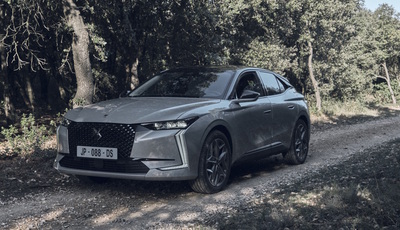  DS 4 Hybrid 136 - Teurer Spaß