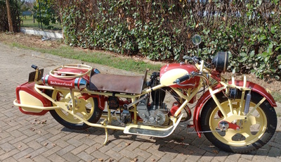 Böhmerland L3E zu verkaufen - Das längste Motorrad der Welt kommt unter den Hammer