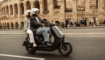 E-Roller Niu NQiX 500 - Clever gepackt