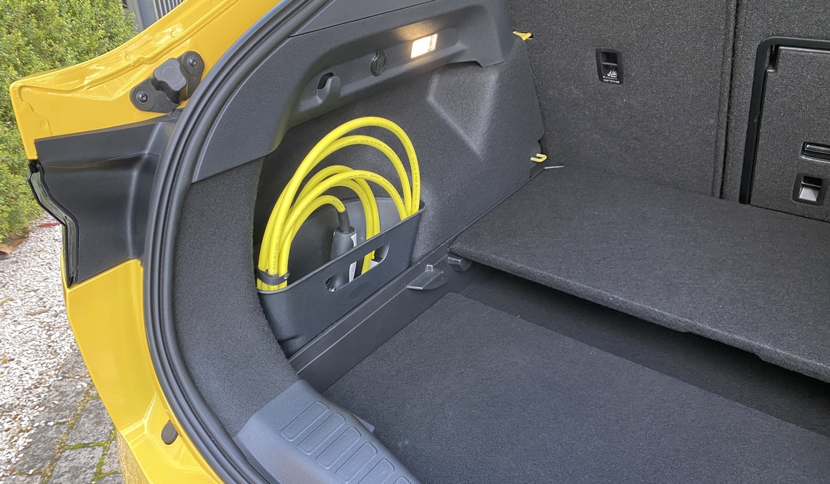 Auf den Capri setzt Ford große Hoffnungen, will mit dem 4,63 Meter großen Crossover vor allem Familien ansprechen Foto: Ford