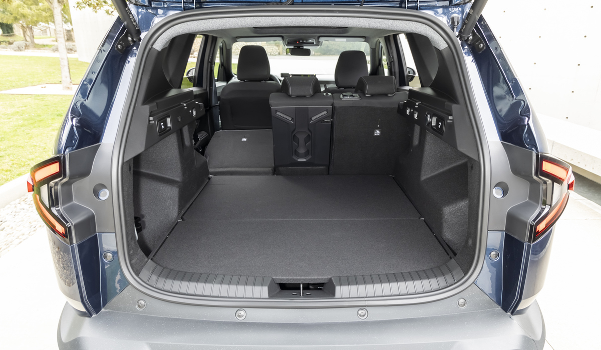 Der Kofferraum wird dem Modellnamen gerecht Foto: Dacia