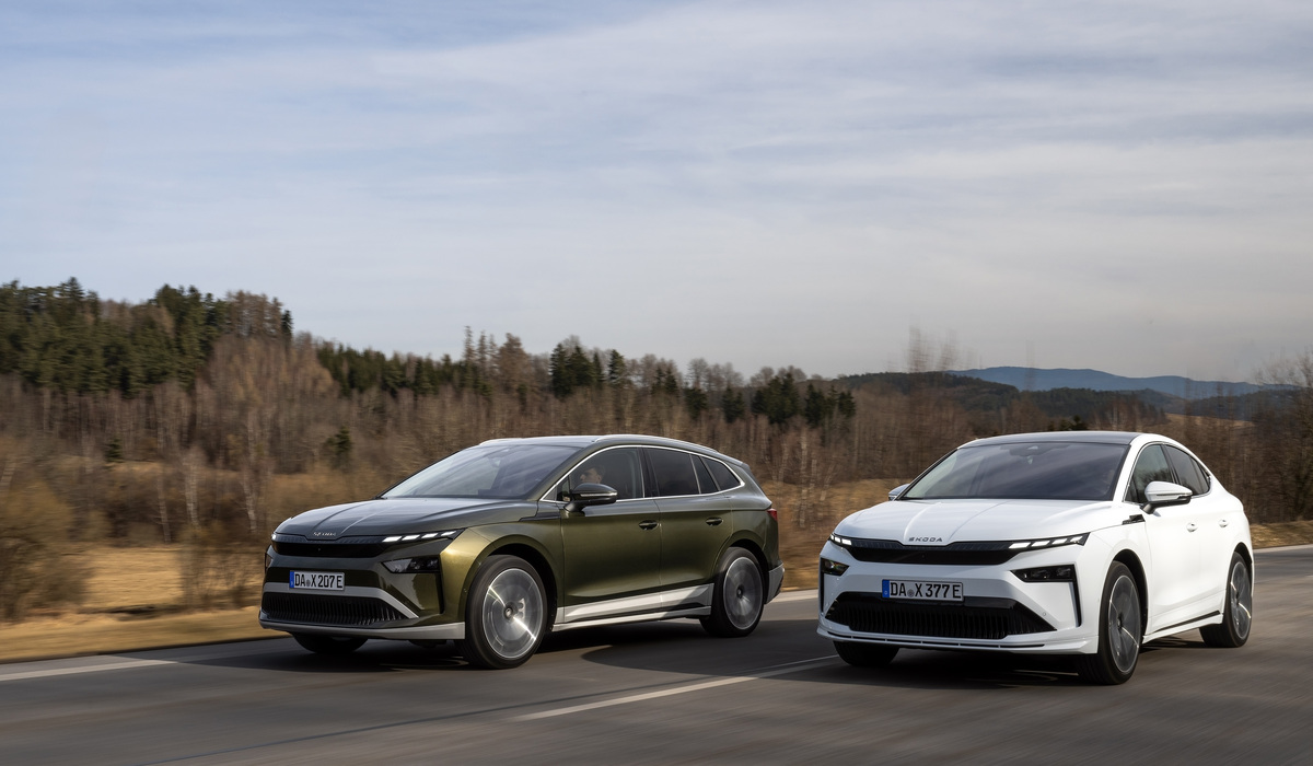 Prägend ist hier das durchgehende Lichtband Foto: Skoda