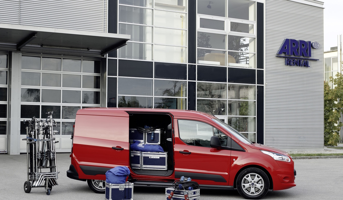 Aus eins mach vier – Ab 2012 wuchs das Transit-Programm um die kleineren Typen Courier, Connect (im Bild) und Custom. Foto: Ford