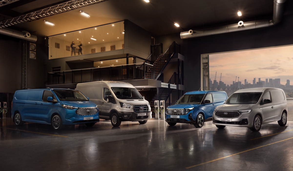 60 Jahre Transit feiert Ford mit elektrischen Transportern in allen Segmenten. Foto: Ford